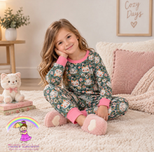 Size 5 Boutique Handmade Cozy Cat Knit Lounge Set